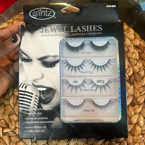 fashion lashes 4 pack !!